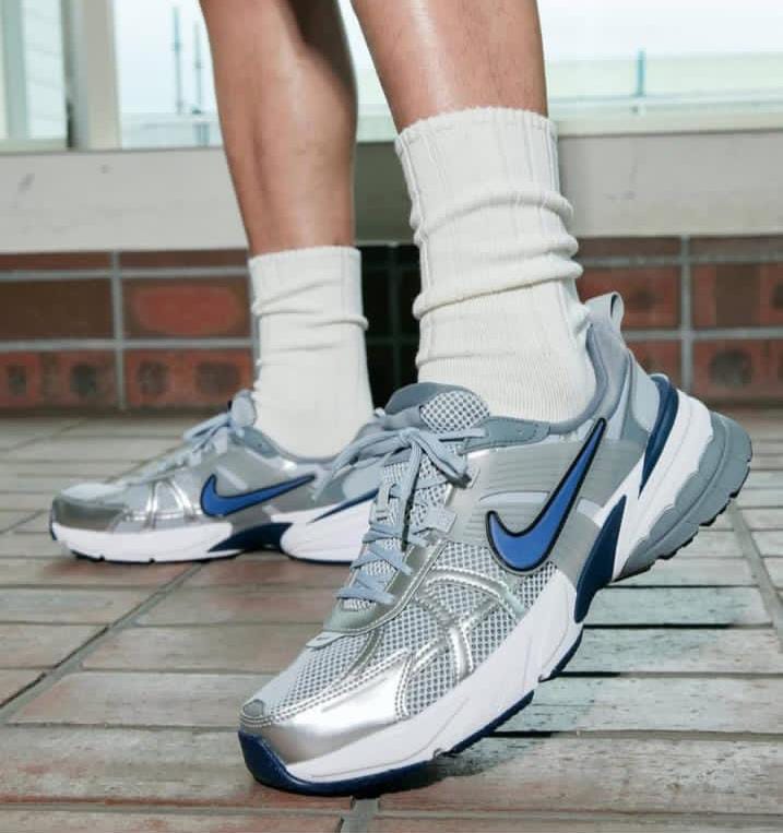 CALZADO DEPORTIVO PARA HOMBRE NIKE V2K Run